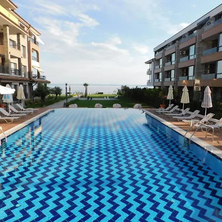 Azzurro Sarafovo Apartment