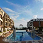 Azzurro Sarafovo Apartment *